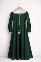 Elegant Raw Silk Suit with Net Dupatta