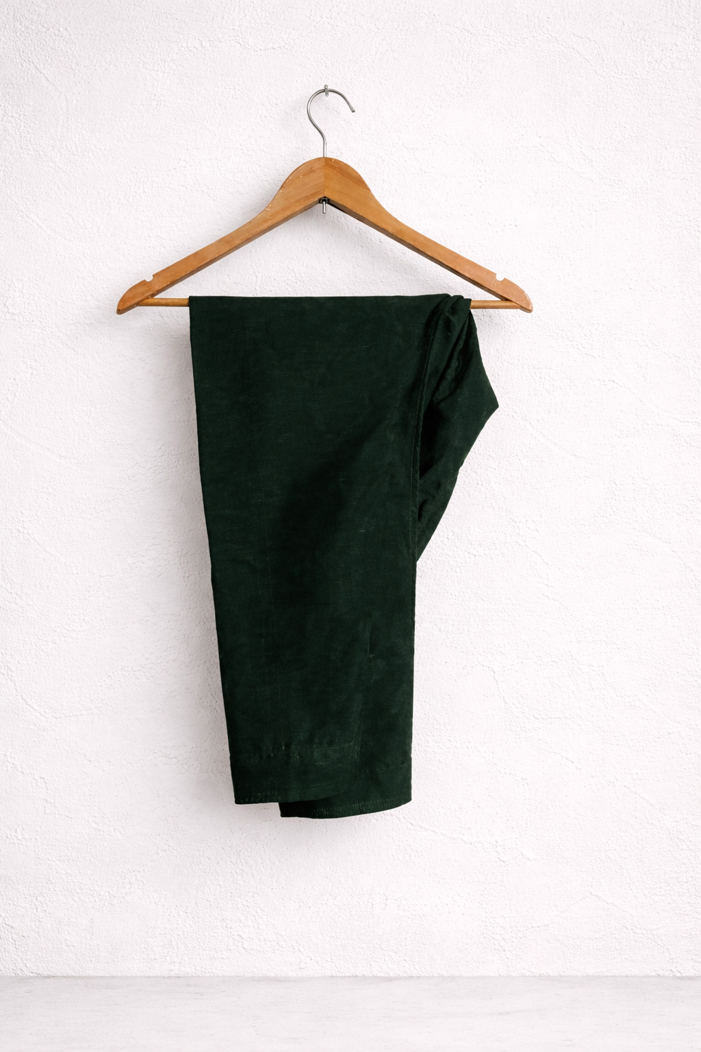 Elegant Raw Silk Suit with Net Dupatta